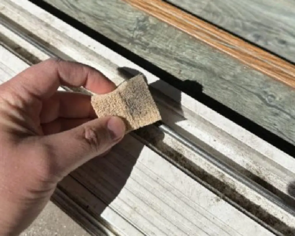 Window seal sponge test