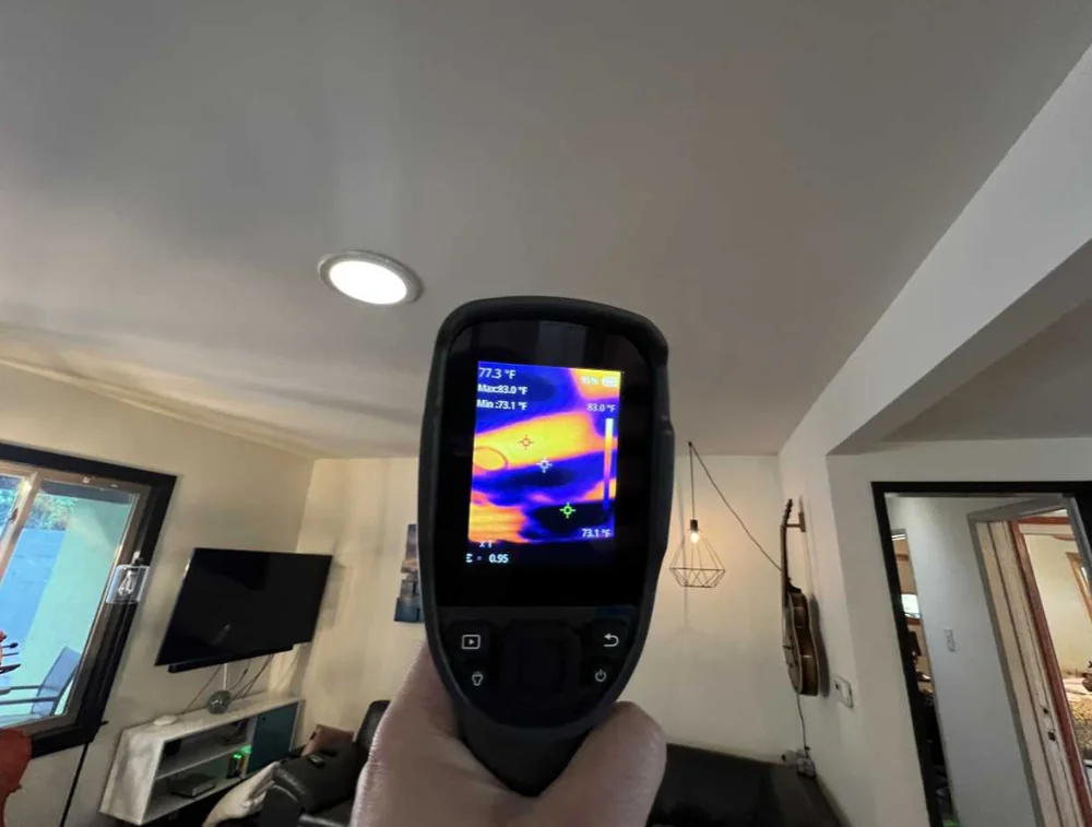 Thermal imaging of the ceiling
